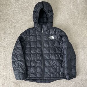 North Face Thermoball Jacket Boys Medium Black Eco Hooded Quilted Lightweight